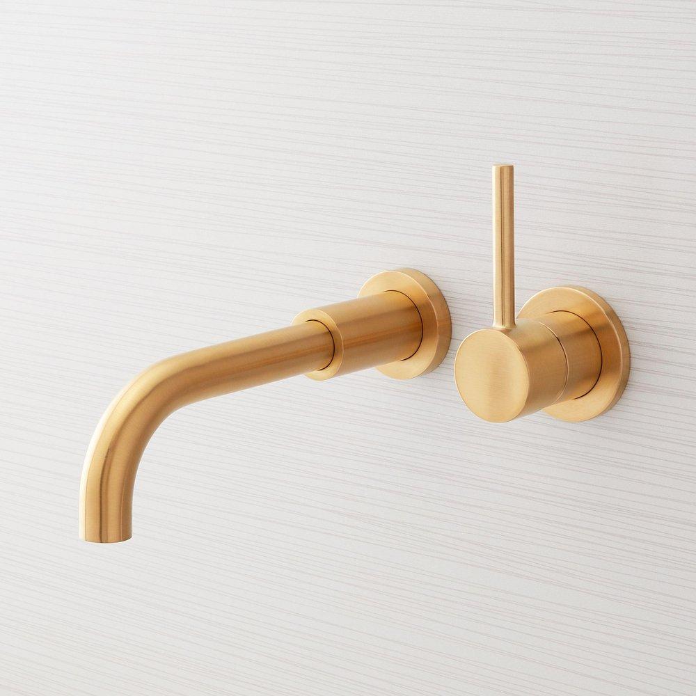 Single Handle Wall Mount Bathroom Sink Faucet in Brushed Gold 