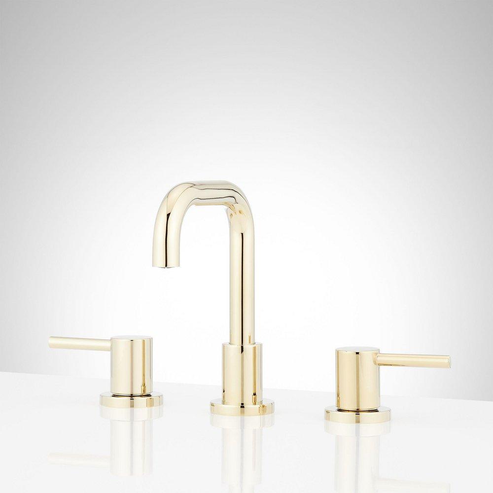 Two Handle Widespread Bathroom Sink Faucet in Polished Brass 