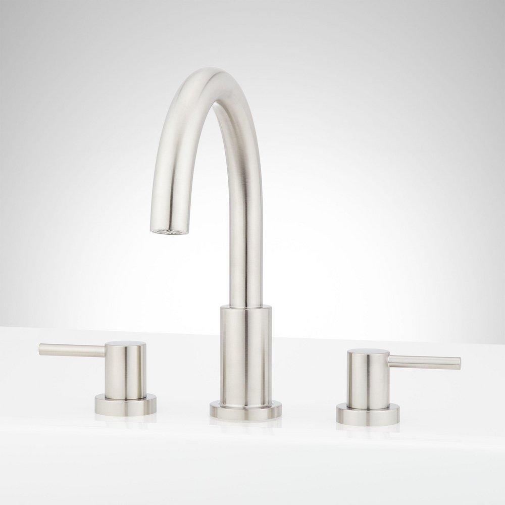 Two Handle Roman Tub Faucet in Brushed Nickel (Trim Only) 
