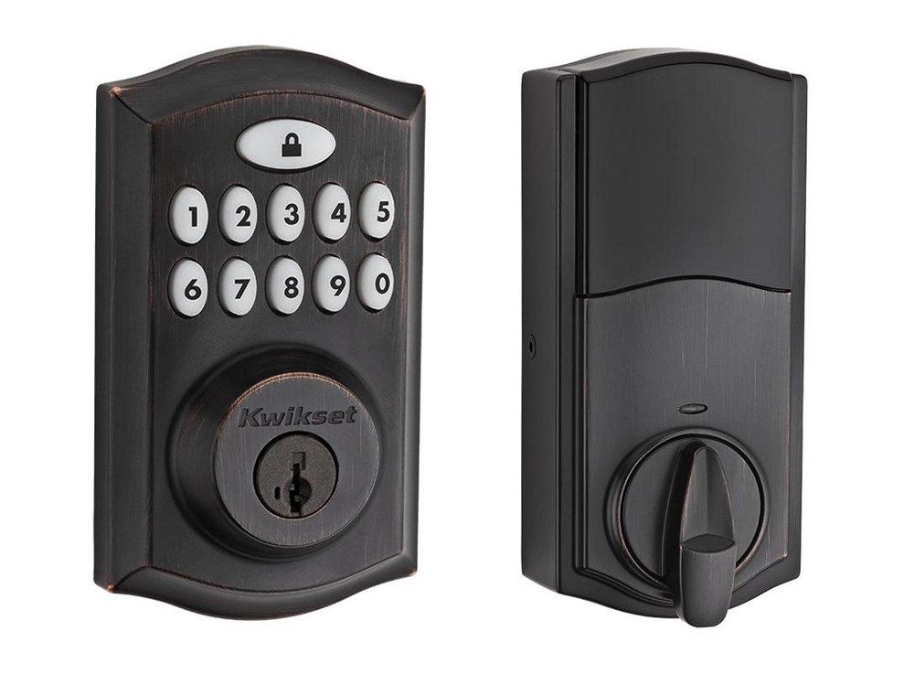 Kwikset Venetian Bronze Deadbolt and Keyless Entry Lock in Venetian Bronze 