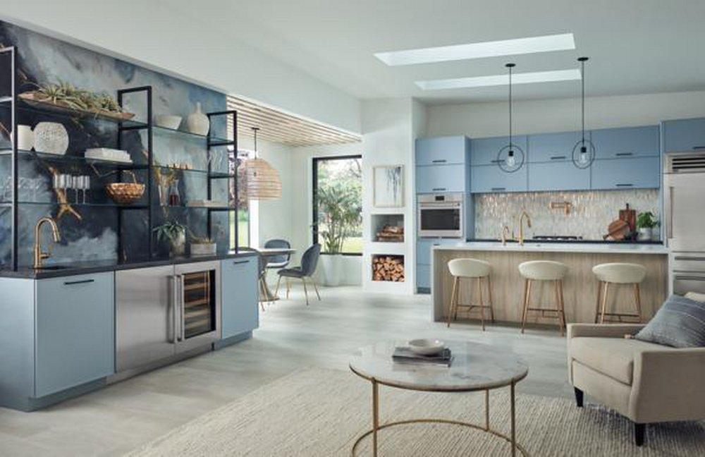 Brizo Matte Black Single Handle Pull Down Bar Faucet 