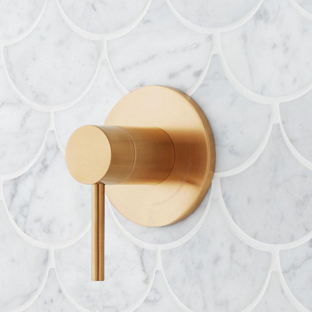 Thermostatic Shower System in Brushed Gold 