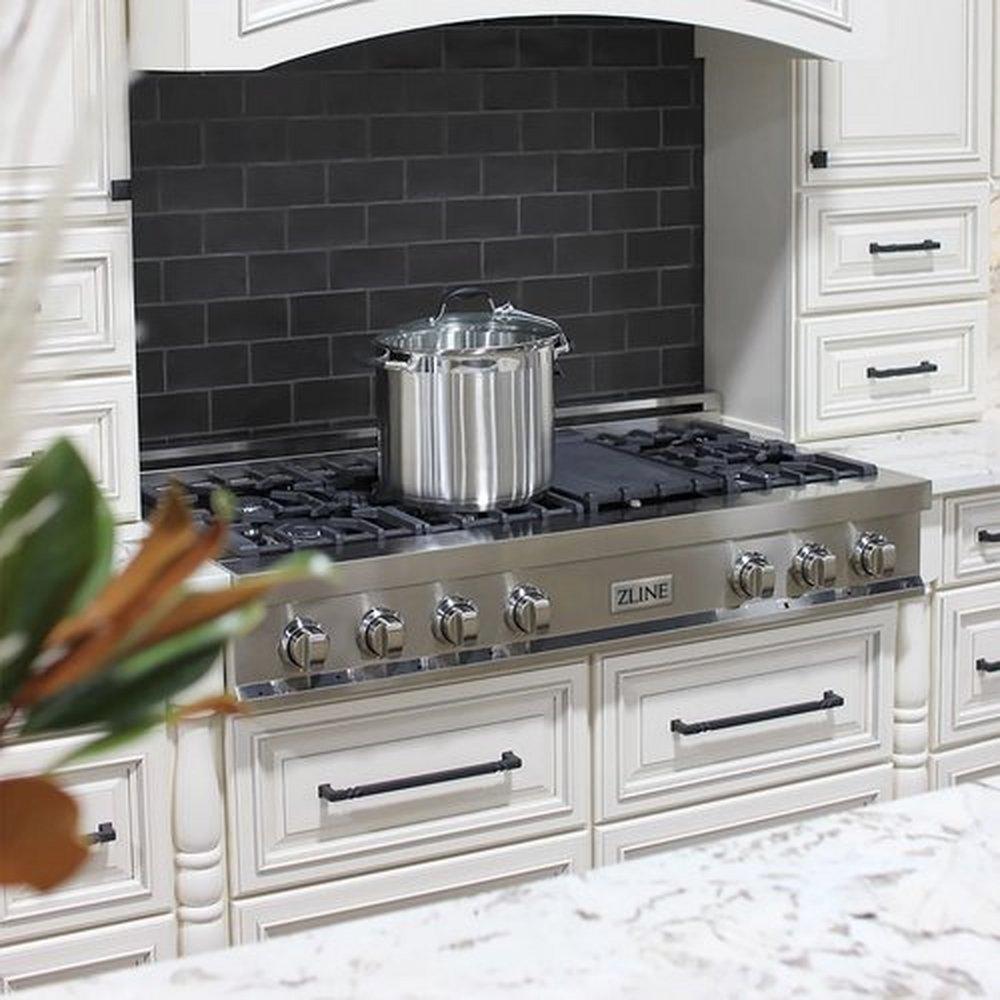 ZLINE Stainless Steel 7-Burner 18000 BTU Sealed Cooktop 
