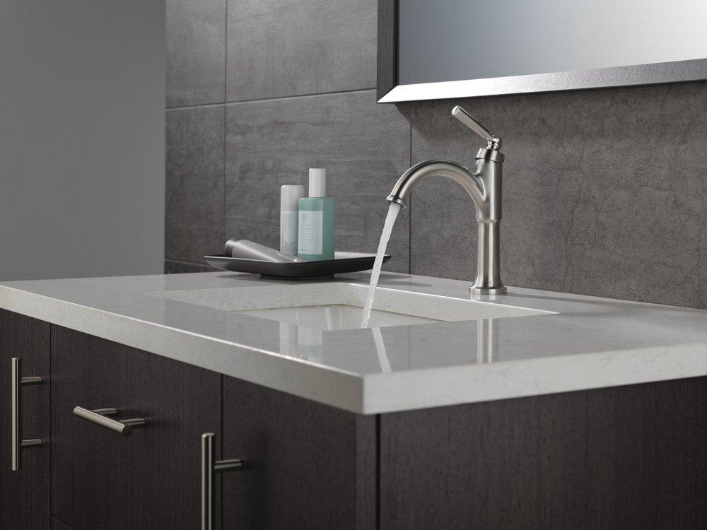 Delta Faucet Brilliance Stainless Single Handle Bathroom Sink Faucet 