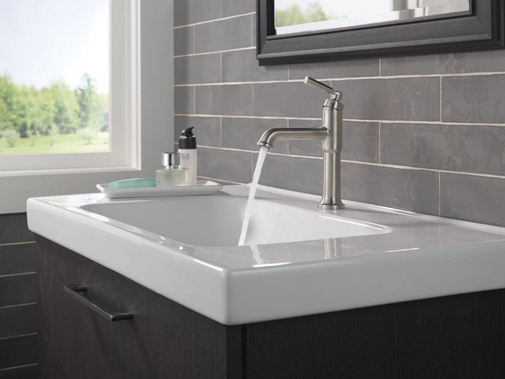 Delta Faucet Brilliance Stainless Single Handle Bathroom Sink Faucet 