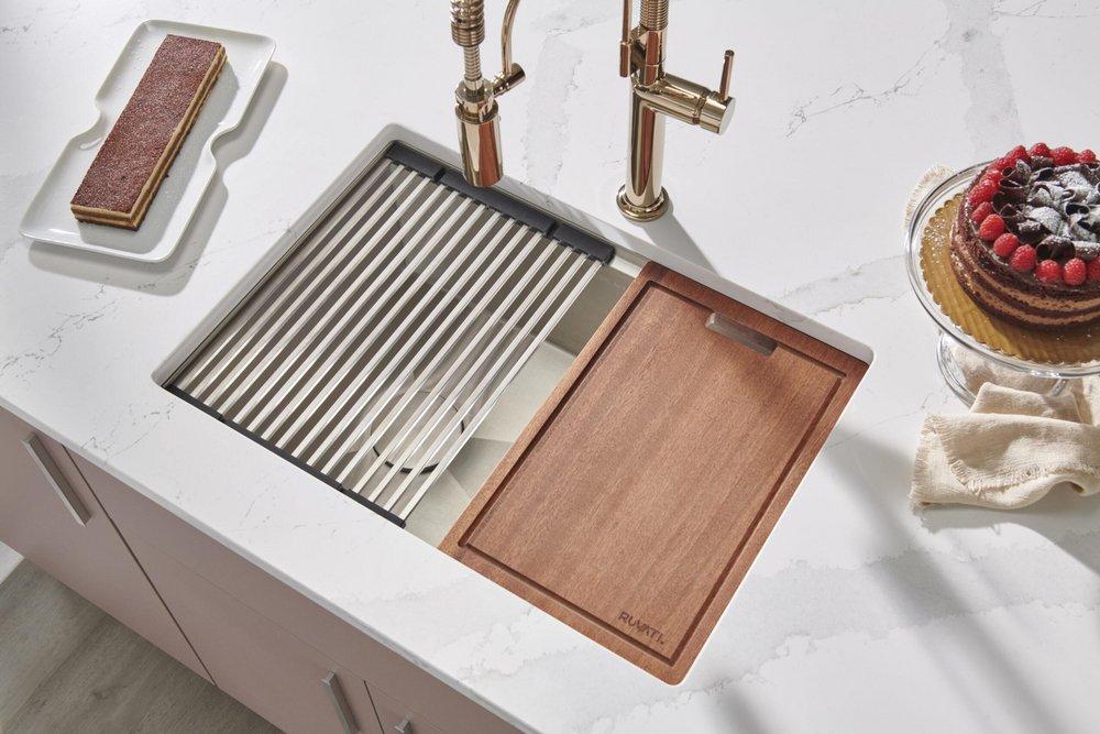 Ruvati 30 x 19 in. No Hole Single Bowl Undermount Kitchen Sink 