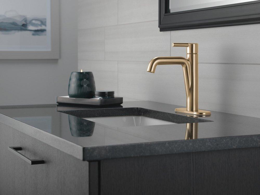 Delta Faucet Brilliance Champagne Bronze Single Handle Monoblock Bathroom Sink Faucet 