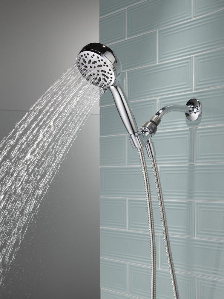 DELTA UNIVERSAL SHOWERING COMPONENTS: 6-SETTING HAND SHOWER WITH CLEANING SPRAY 