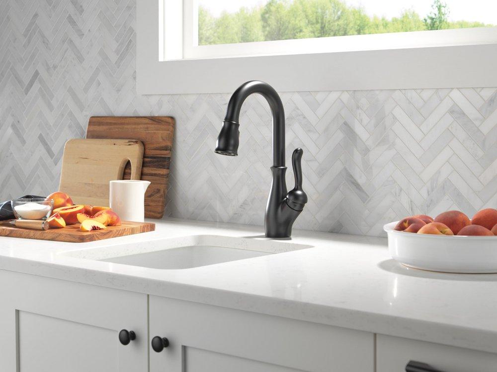 Delta Faucet Matte Black Single Handle Pull Down Bar Faucet 