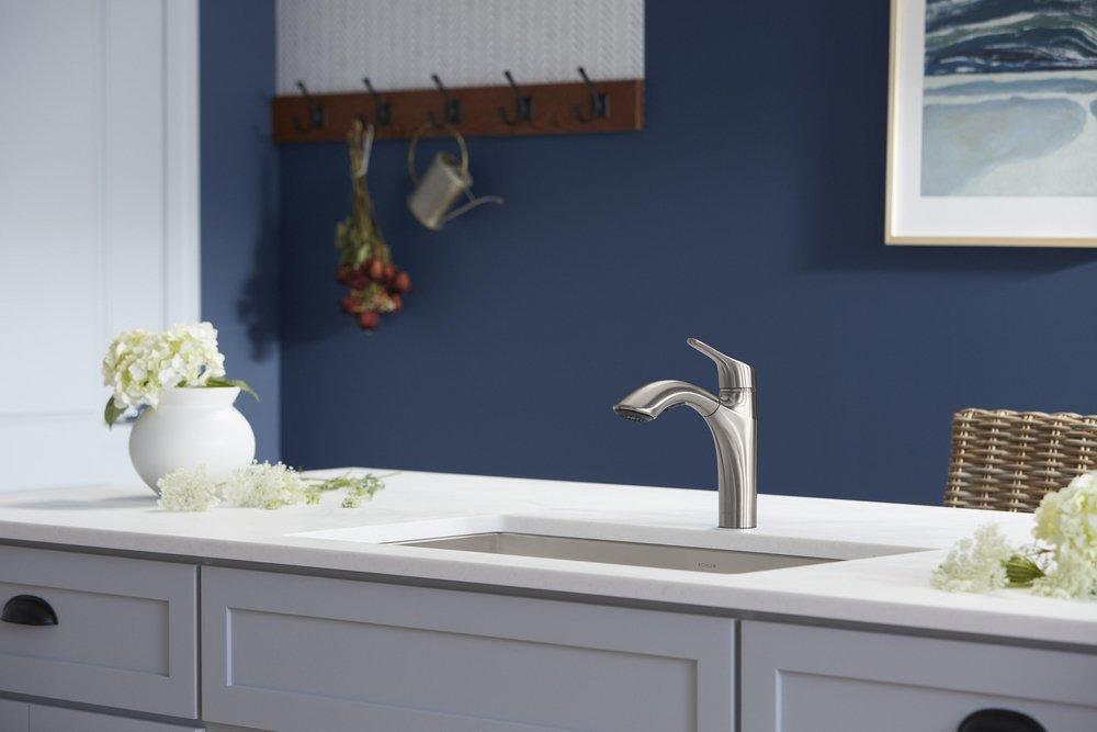 KOHLER Vibrant Stainless Single Handle Pull Out Kitchen Faucet 