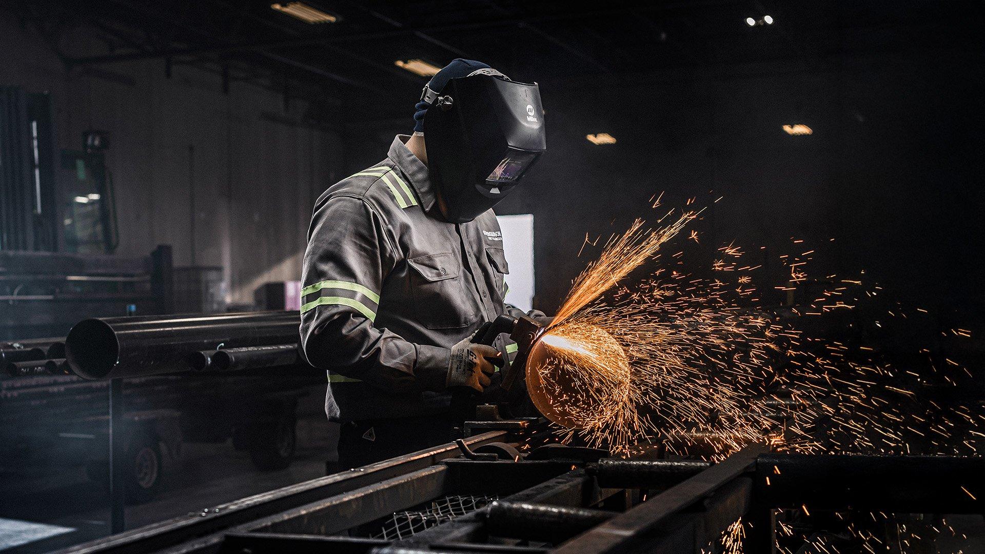 Ferguson fire fabrication associate cutting pipe